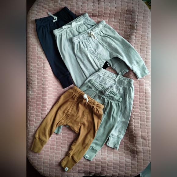 6 pair Honest Baby Clothing Pants 0-3 months - Picture 1 of 1